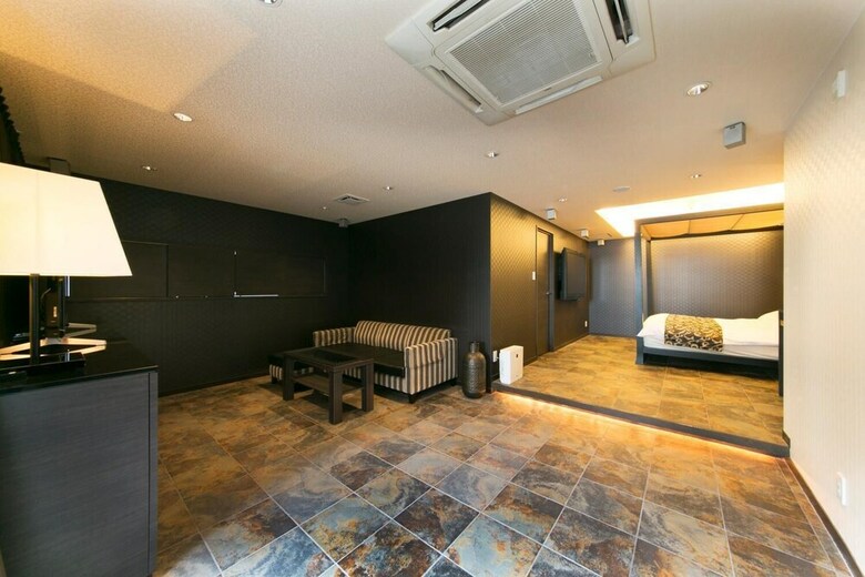 Hotel Lotus Toyonaka (Adult Only)