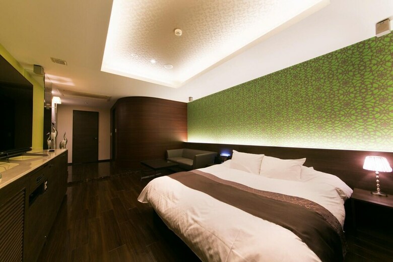 Hotel Lotus Toyonaka (Adult Only)