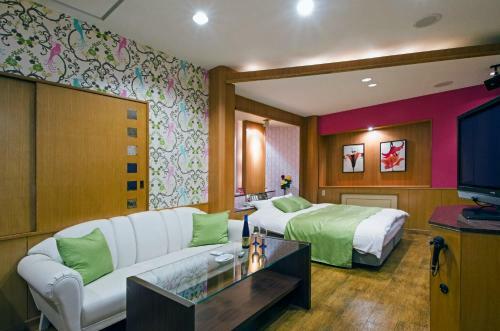 Hotel Kbc (Love Hotel)