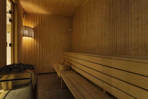 Rica Hotel Vads�