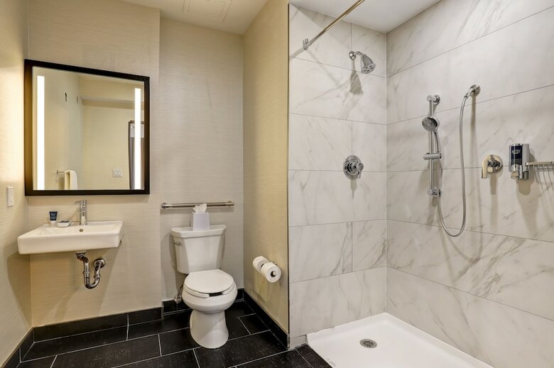 Hotel Four Points By Sheraton St. Catharines Niagara Suites