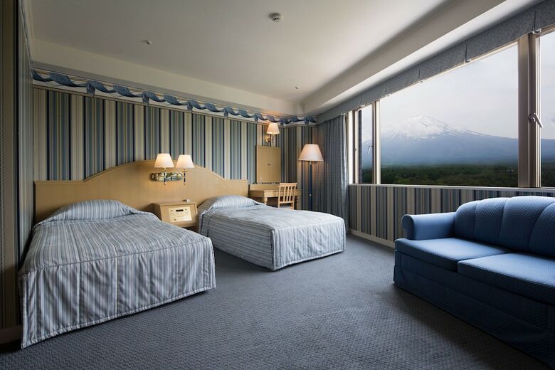 Highland Resort Hotel & Spa