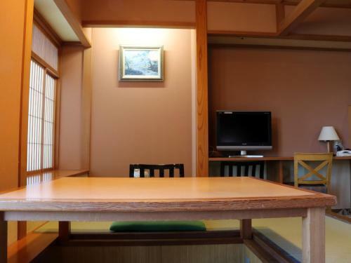 Yunoyado Hakusan Shobutei