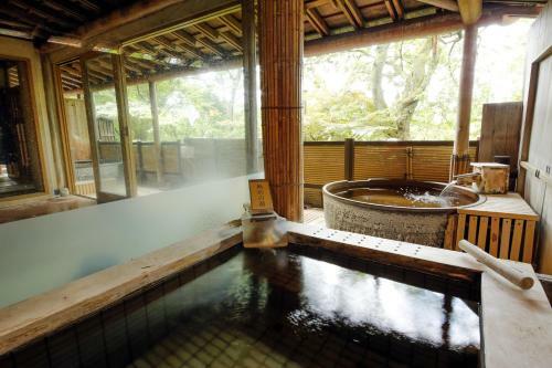 Yunoyado Hakusan Shobutei