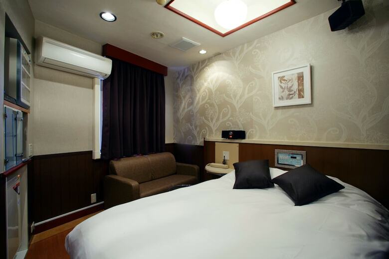 Hotel Aqua Blue Yokosuka (Adult Only)
