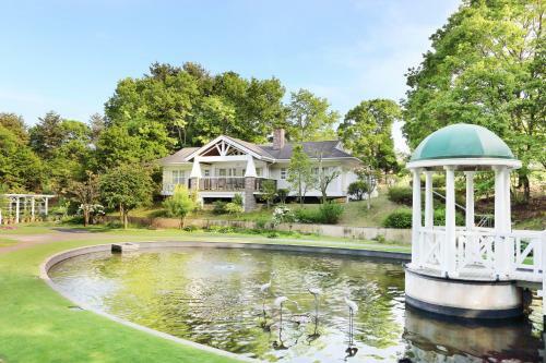 Hotel Forest Hills Garden