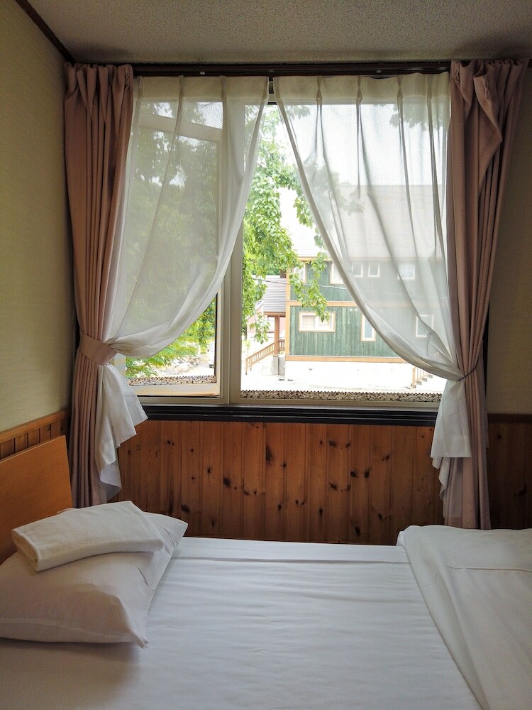 Albergue Niseko Ski Lodge