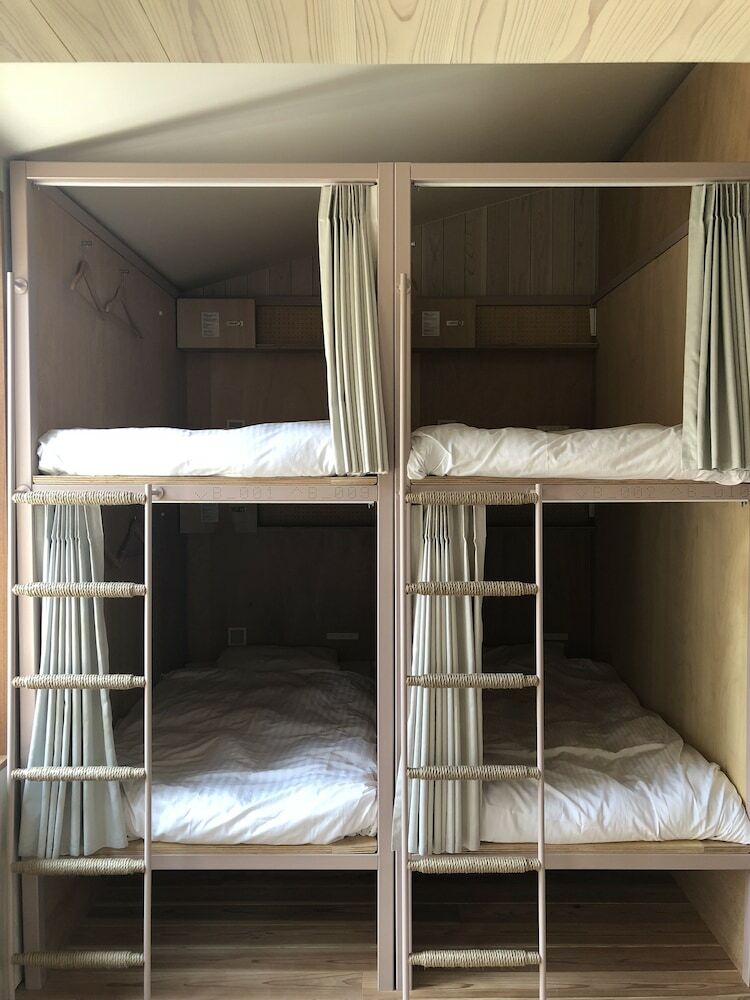 Hostal Utsuwa Designed Hostel