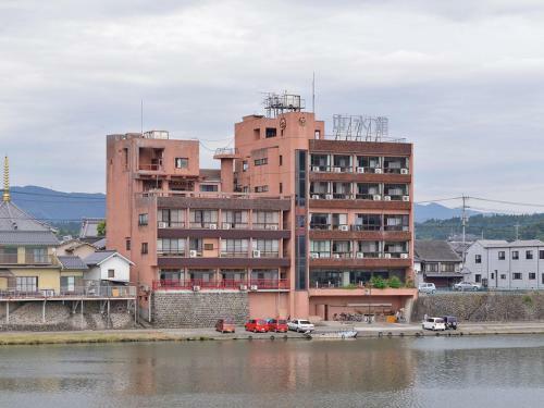 Riverside Hotel Sansuikan