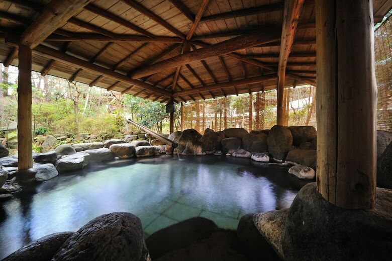 Senkeien Tsukioka Hotel