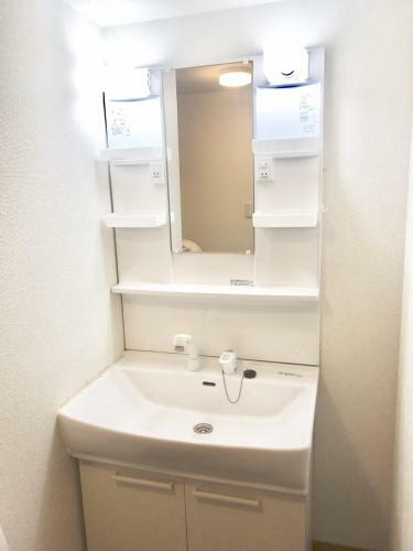 F-area Tenjin House