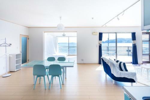 Marine House Kakisaki