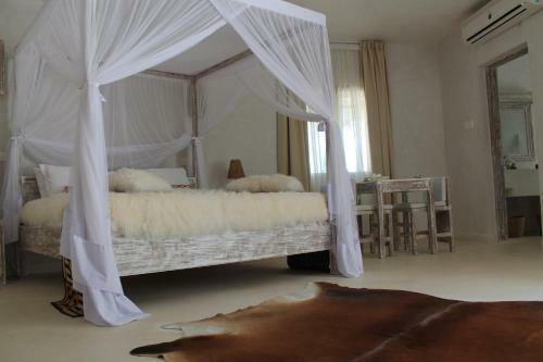 The Villa Luxury Suites Hotel