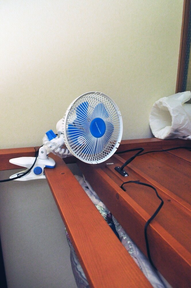 Hostal Guest House Hide