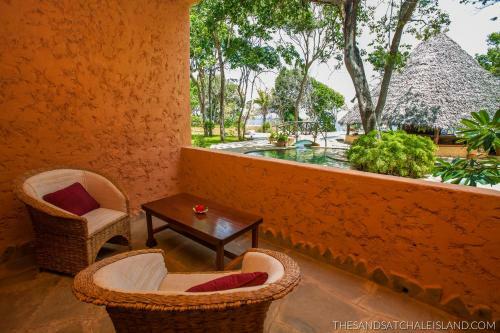 Hotel The Sands At Chale Island