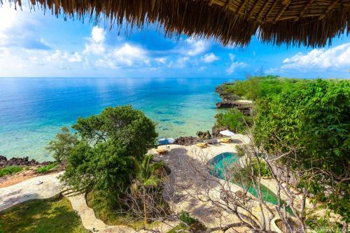Hotel The Sands At Chale Island