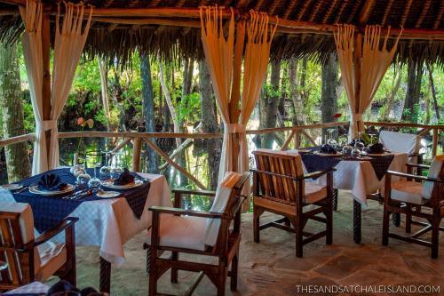 Hotel The Sands At Chale Island
