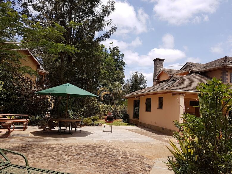 Hostal Spurwing Guest House