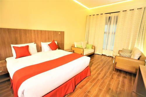 Verona Hotel And Conference Center