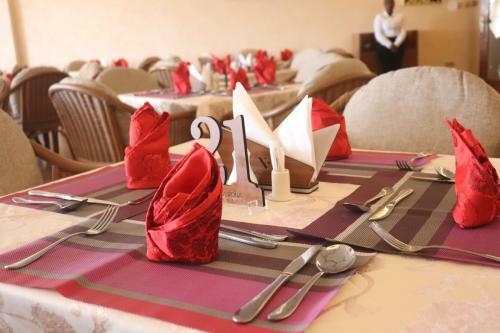 Verona Hotel And Conference Center