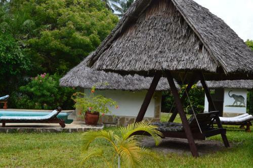 Coast Sun Gardens Cottage