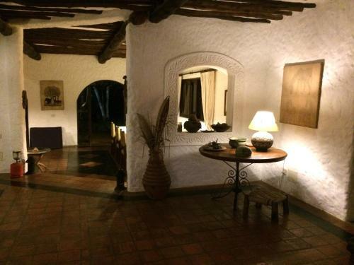Shambani Cottages