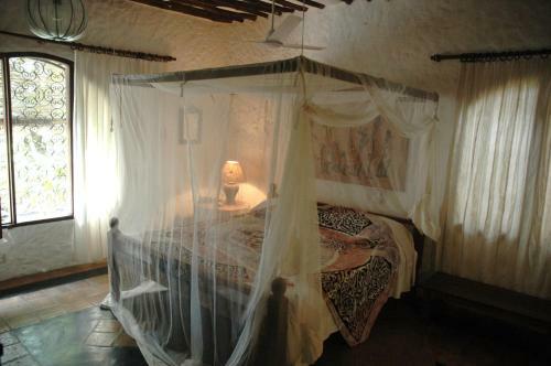 Shambani Cottages