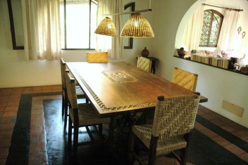 Shambani Cottages