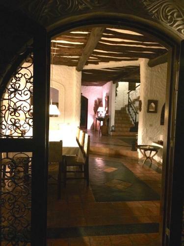 Shambani Cottages