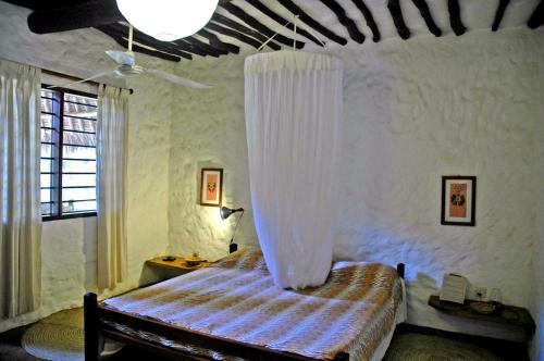 Shambani Cottages