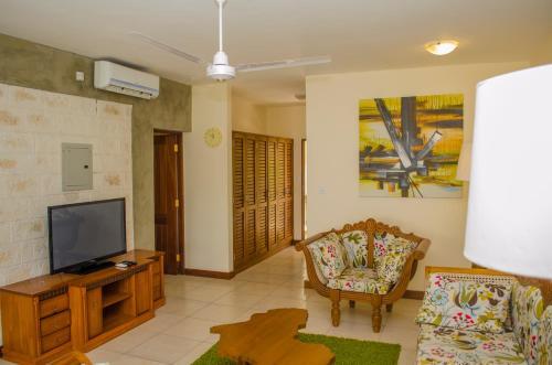 Hotel Lotfa Resort Diani