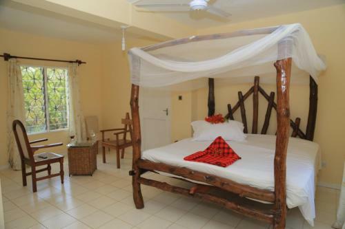 Hostal Maasai Beach House