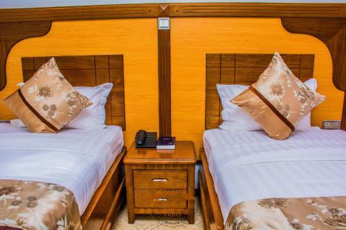 Grand Winston Hotel