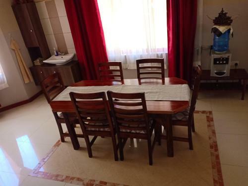 Qw�tu Homestay