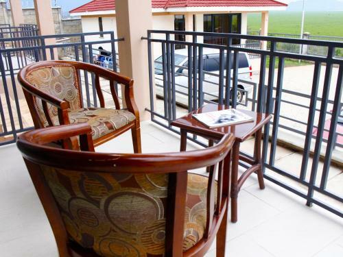 Hotel The Golden Rays Resort