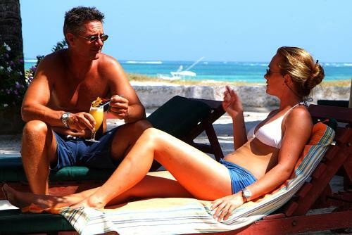 Hotel Pinewood Beach Resort And Spa