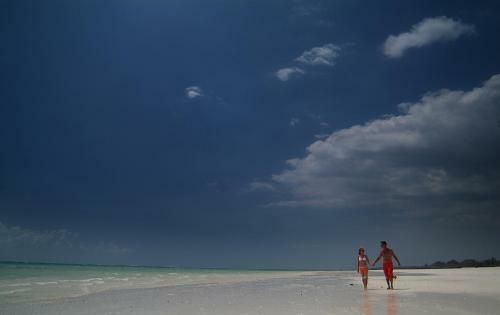 Hotel Pinewood Beach Resort And Spa