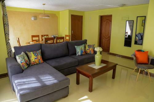 Hostal Link Palm Furnished Apartment