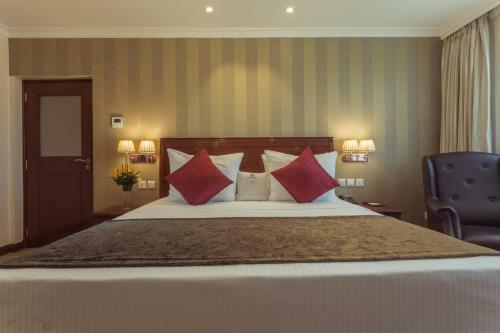 Sarova Woodlands Hotel And Spa