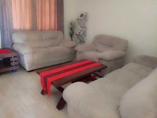 Mga 1-bedroom Apartment