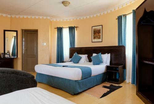 Hotel Tafaria Castle & Country Lodge