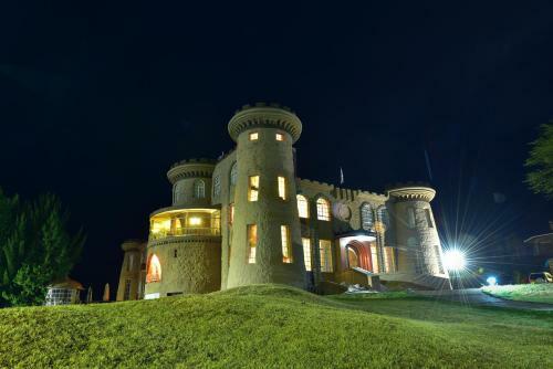 Hotel Tafaria Castle & Country Lodge