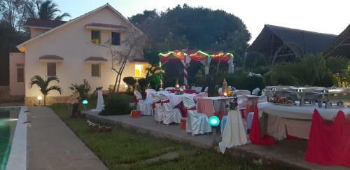 Rocks Villa Homestay