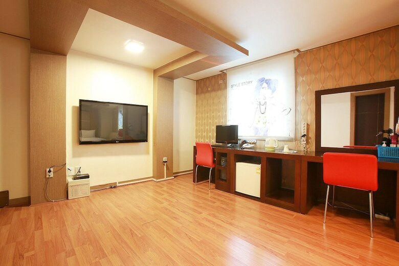 Charmant Hotel Suwon