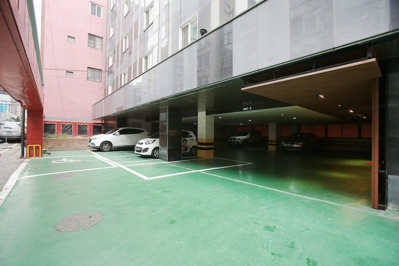 Charmant Hotel Suwon