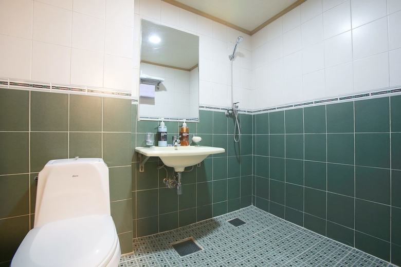 Charmant Hotel Suwon