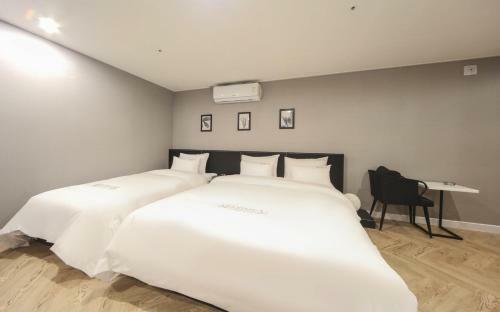 Busan Station Maximum Hotel