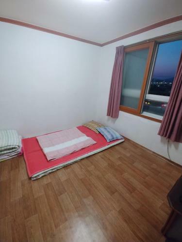 Yeongnamjang Motel