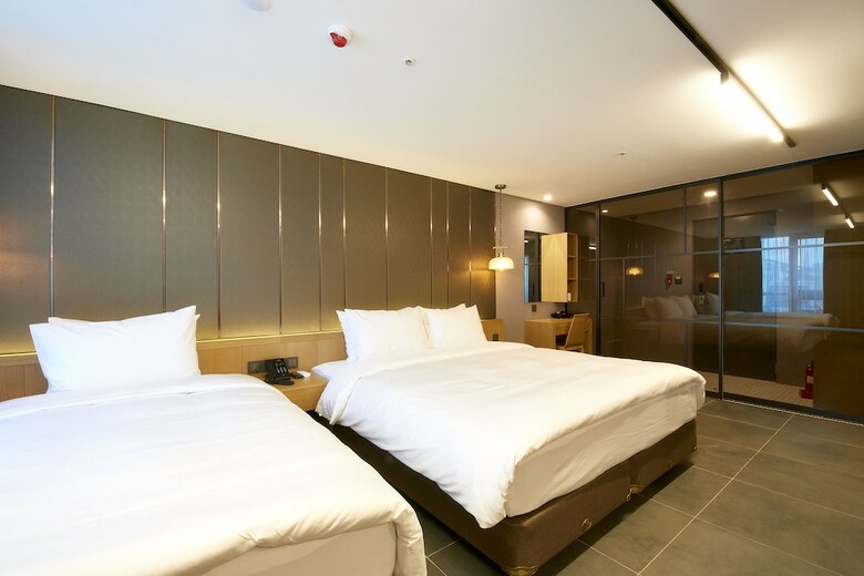 Hotel Tt
