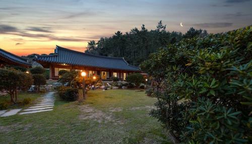 Oedaldo Hanok Pension